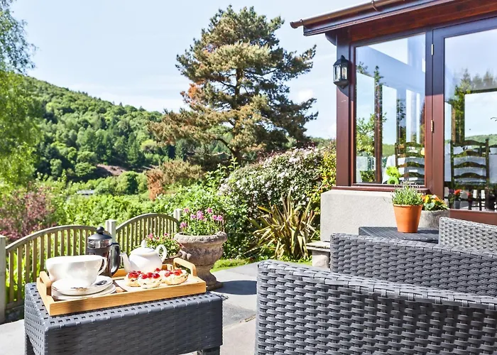 Hill Crest Country 5*