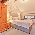 Bed and Breakfast Hill Crest Country 5*