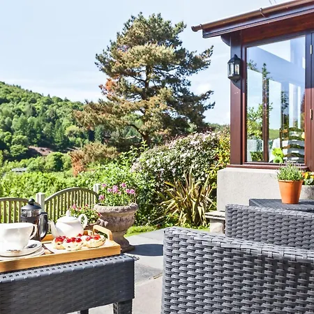 Hill Crest Country 5*