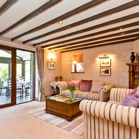 Hill Crest Country 5*